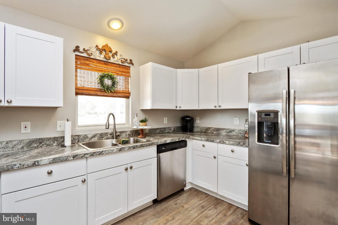 3209 Atlee Ridge Road New Windsor, MD 21776 - Photo 3 of 32