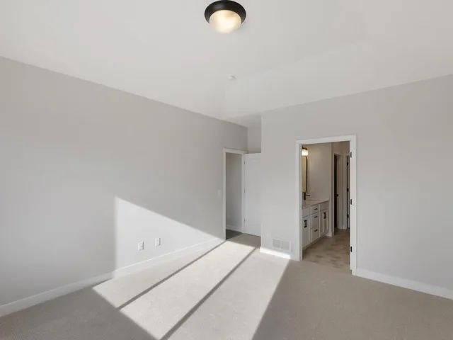 $579,990 | 19461 Everglade Path, Farmington, MN 55024