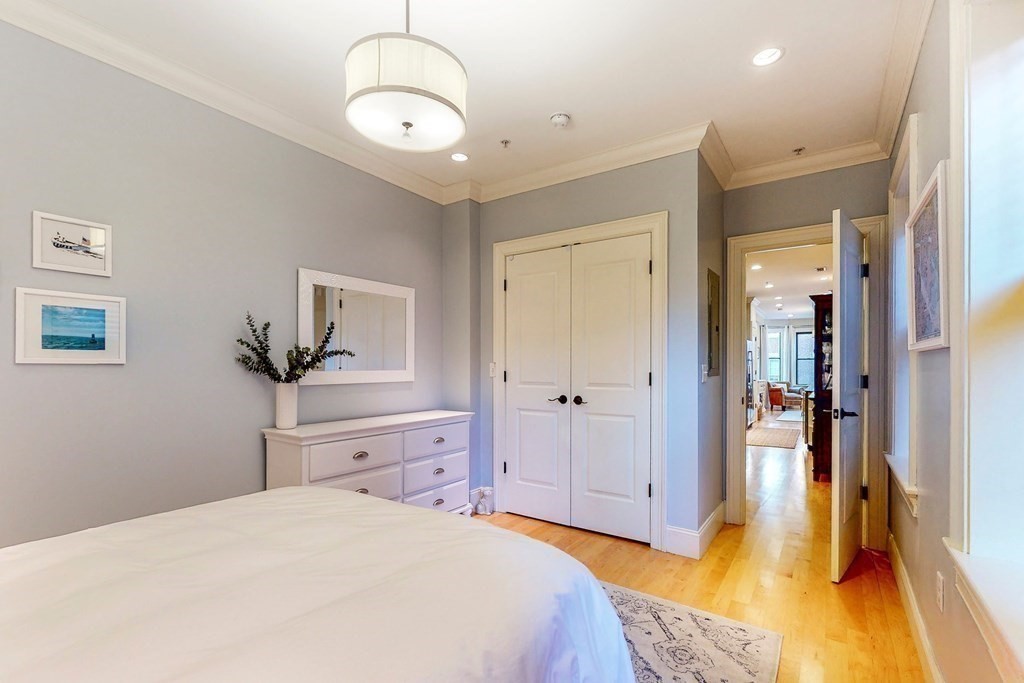 18 Cooper Street, Unit 3 Boston, MA 02113 - Photo 11 of 22