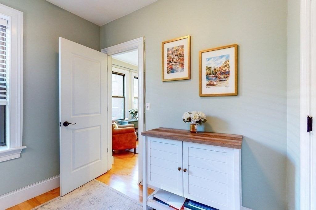 18 Cooper Street, Unit 3 Boston, MA 02113 - Photo 17 of 22