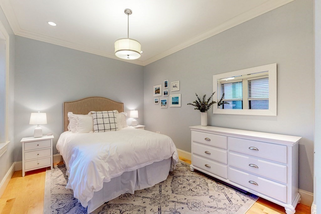 18 Cooper Street, Unit 3 Boston, MA 02113 - Photo 9 of 22