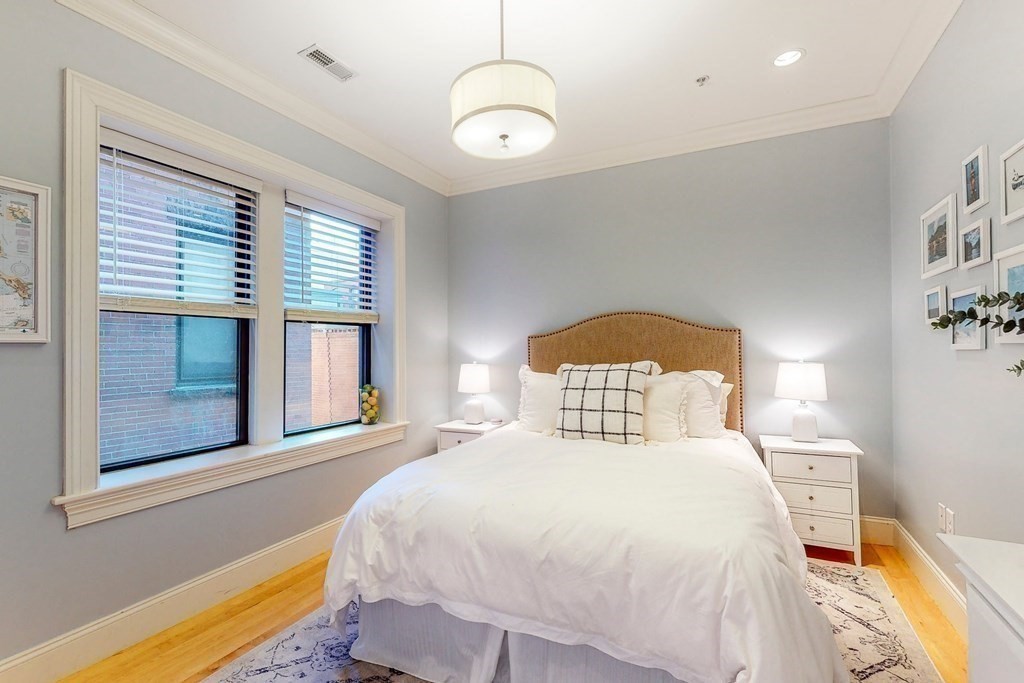 18 Cooper Street, Unit 3 Boston, MA 02113 - Photo 10 of 22