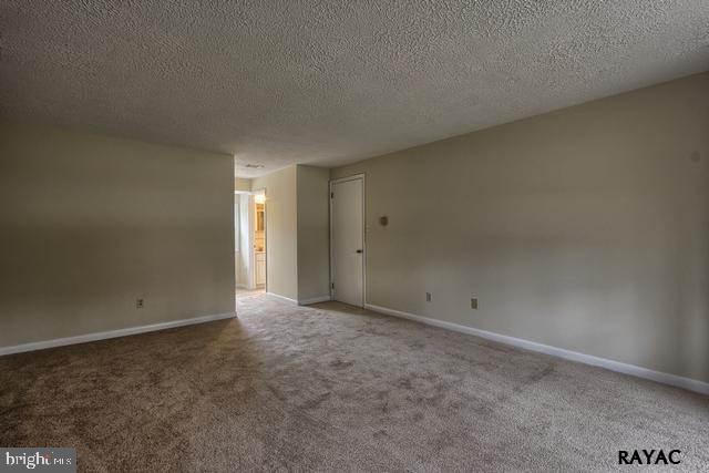 6190 Longview Dr Spring Grove Pa Spring Grove, PA 17362 - Photo 15 of 25 Gallery Image 15