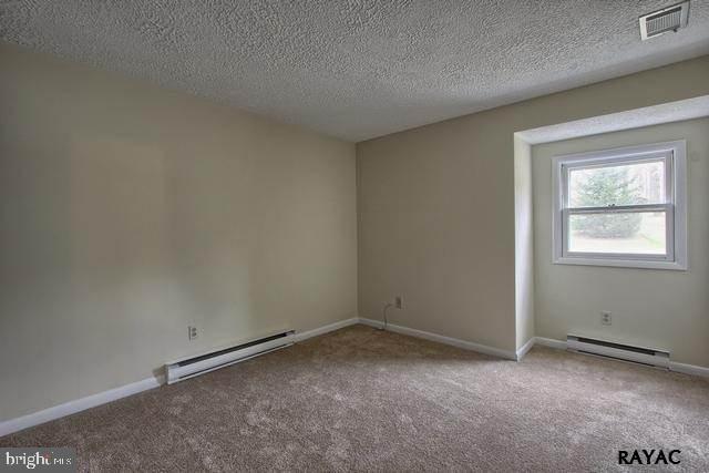 6190 Longview Dr Spring Grove Pa Spring Grove, PA 17362 - Photo 19 of 25 Gallery Image 19