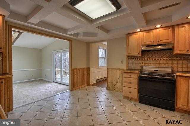 6190 Longview Dr Spring Grove Pa Spring Grove, PA 17362 - Photo 8 of 25 Gallery Image 8