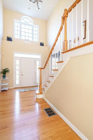 $785,000 | 300 Crownshield Avenue, Uxbridge, MA 01569