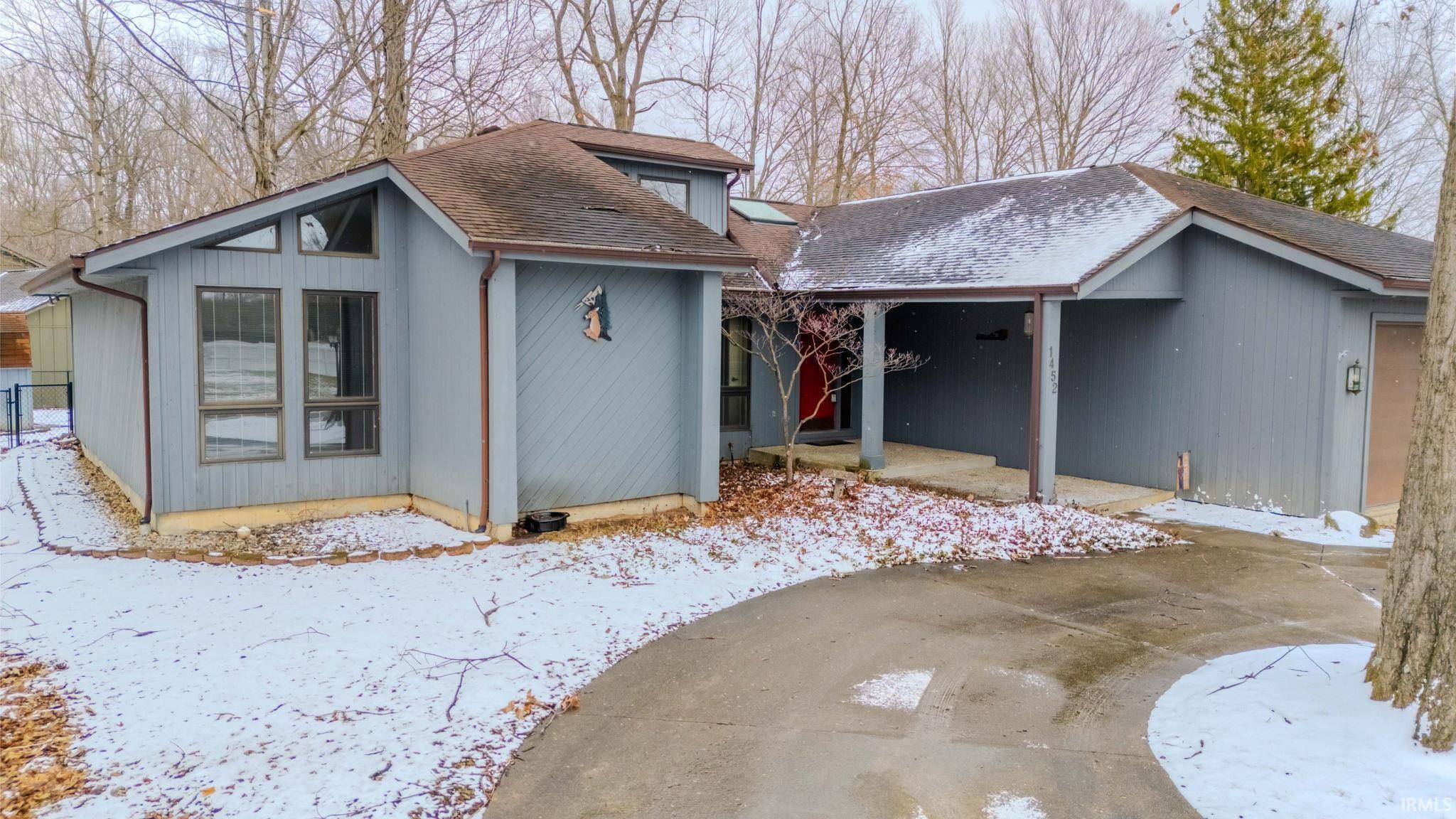 1452 Inez Street Wabash, IN 46992 - Photo 3 of 33