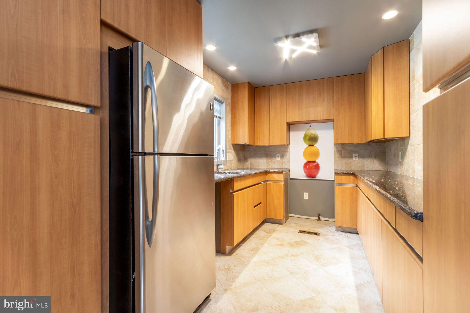 125 Edison Furlong Road Doylestown, PA 18901 - Photo 35 of 51 a kitchen with a refrigerator a sink and dishwasher