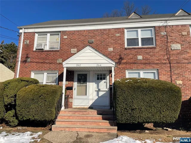 $2,500 | 262-268 Fort Lee Road, Unit 264, Teaneck, NJ 07666
