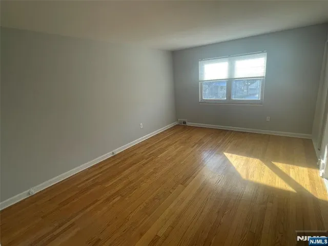 $2,500 | 262-268 Fort Lee Road, Unit 264, Teaneck, NJ 07666