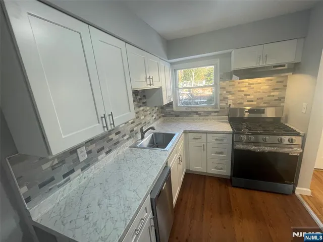 $2,500 | 262-268 Fort Lee Road, Unit 264, Teaneck, NJ 07666