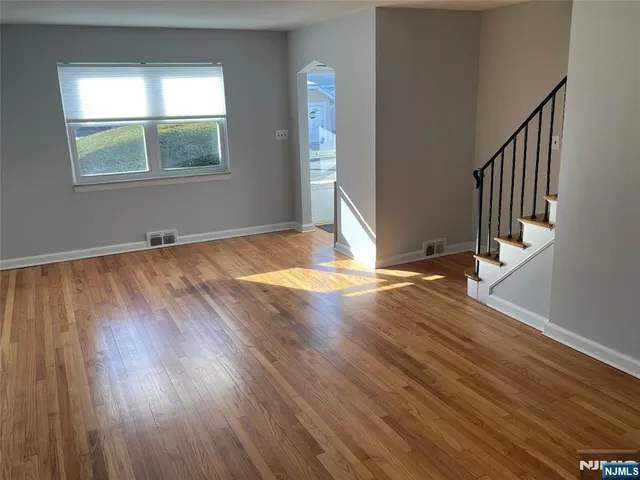 $2,500 | 262-268 Fort Lee Road, Unit 264, Teaneck, NJ 07666