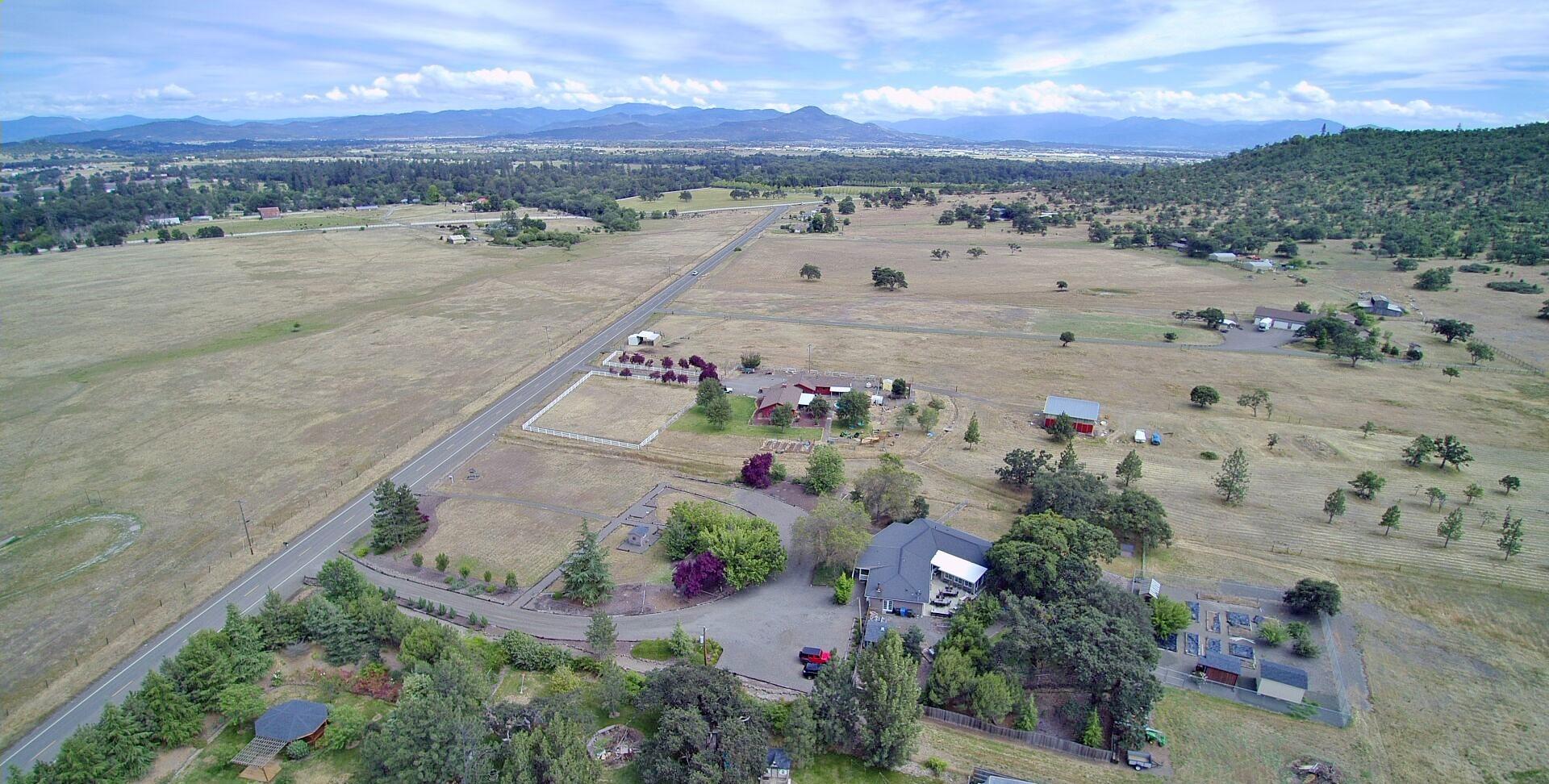 11005 Antioch Road White City, OR 97503 - Photo 1 of 62 Looking west above the property