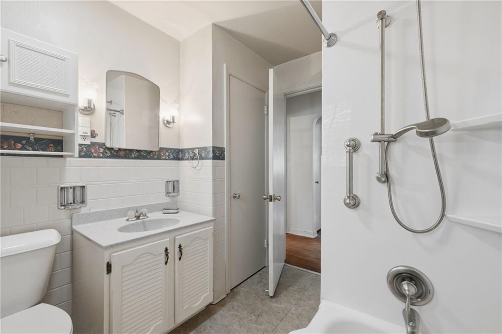 402 Park Road Midway, PA 15060 - Photo 19 of 38