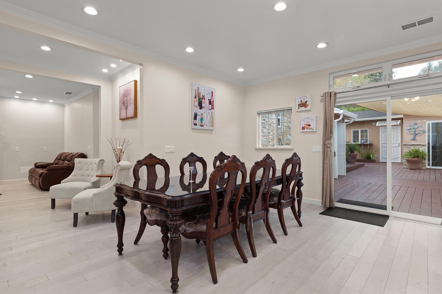 1011 Prospect Heights Santa Cruz, CA 95065 - Photo 19 of 50 a view of a a dining room with furniture