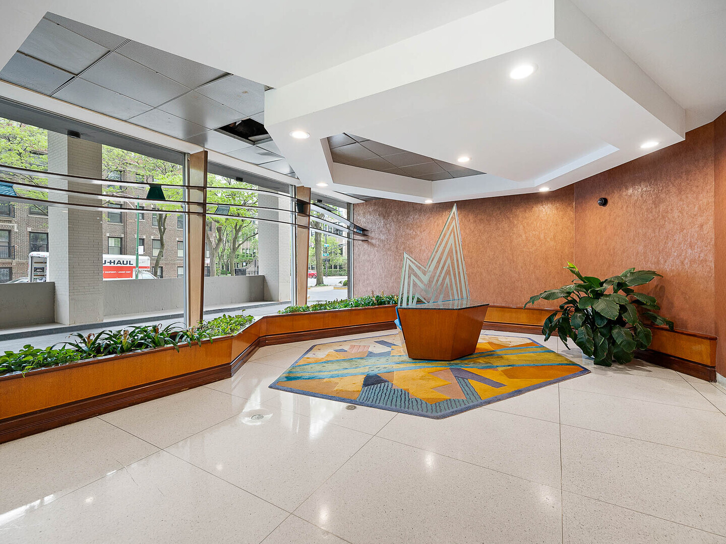 6301 North Sheridan Road, Unit 7G Chicago, IL 60660 - Photo 13 of 14 Gallery Image 13