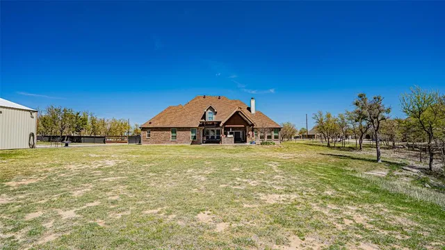 $850,000 | 114 Woodlot Lane, Azle, TX 76020