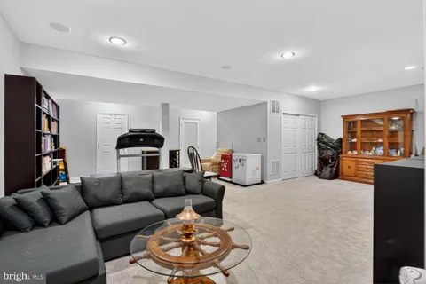 $799,999 | 43262 Somerset Hills Terrace, Ashburn, VA 20147