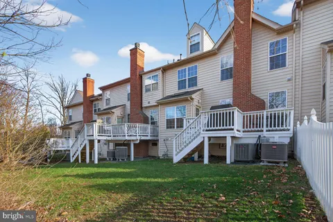 $799,999 | 43262 Somerset Hills Terrace, Ashburn, VA 20147