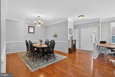 $799,999 | 43262 Somerset Hills Terrace, Ashburn, VA 20147