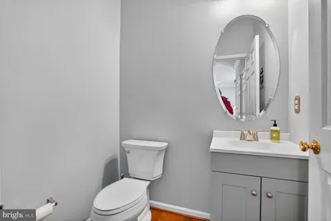 $799,999 | 43262 Somerset Hills Terrace, Ashburn, VA 20147