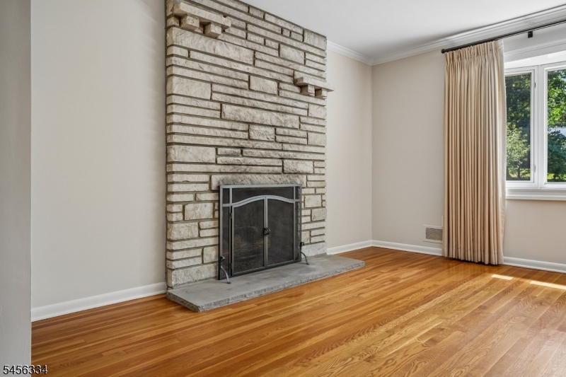 14 Burlington Road Berkeley Heights, NJ 07974 - Photo 14 of 29 Gallery Image 14