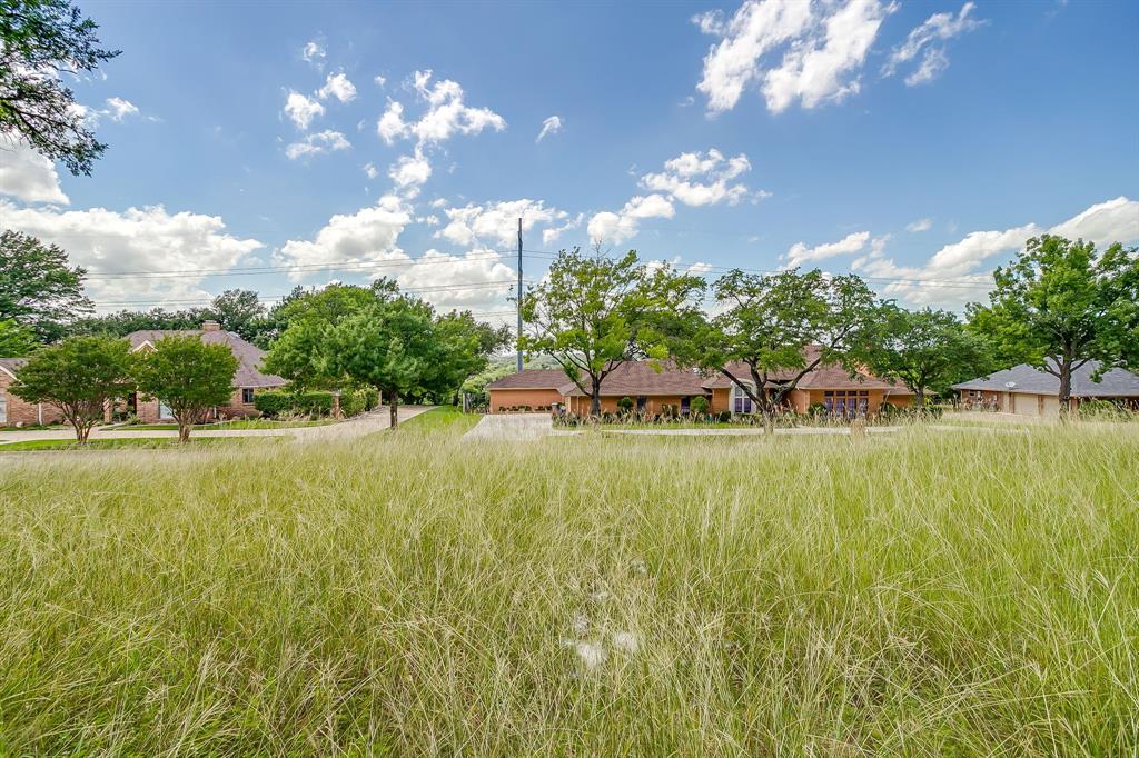 18 Thornhill Road Benbrook, TX 76132 - Photo 26 of 28