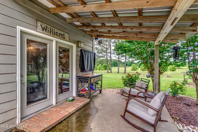 $314,999 | 4661 Wildwood Road, Benton, MS 39039