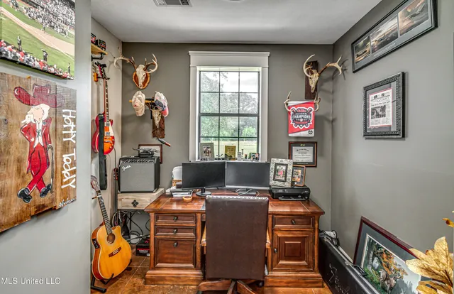 $314,999 | 4661 Wildwood Road, Benton, MS 39039