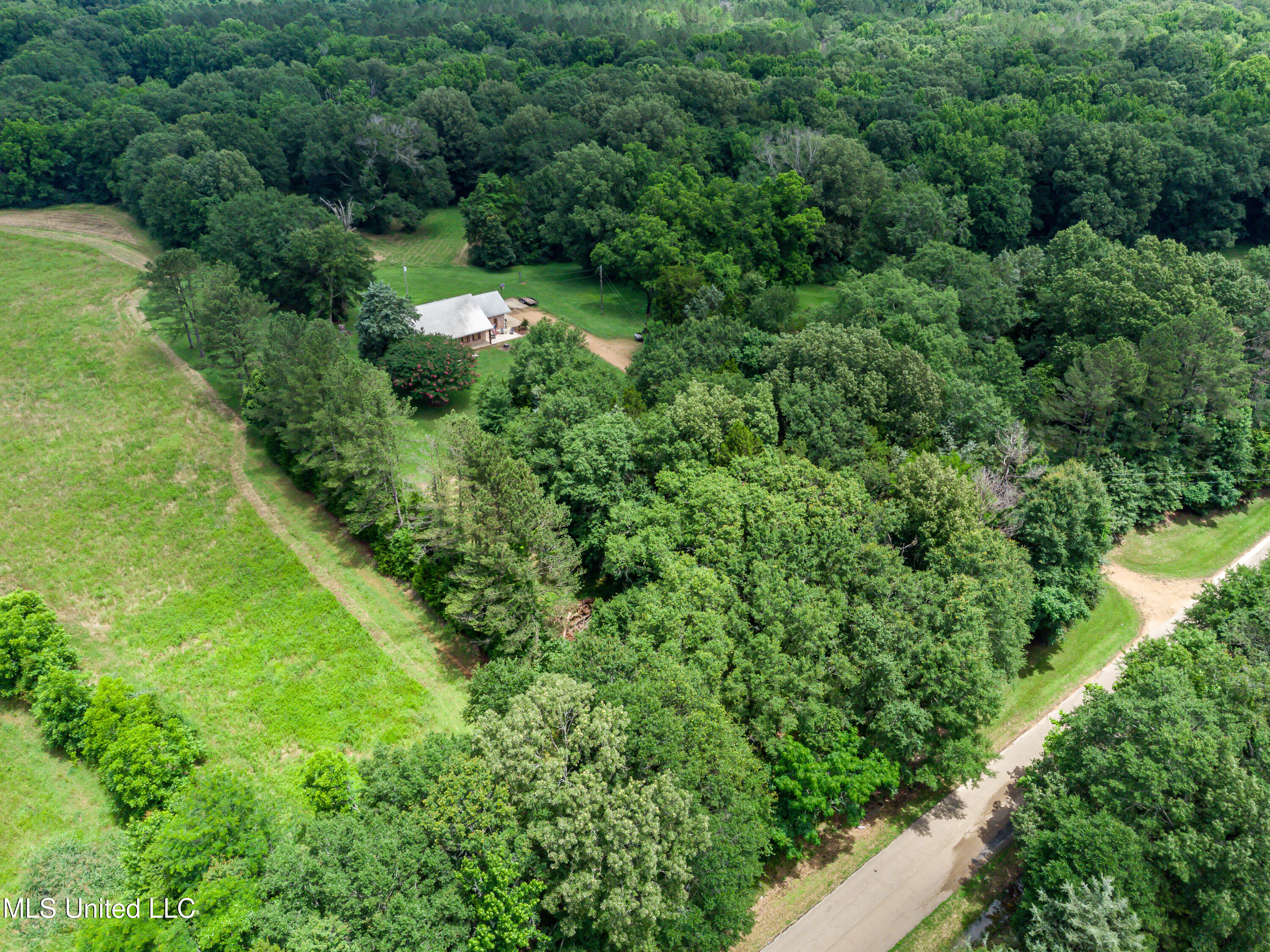 4661 Wildwood Road Benton, MS 39039 - Photo 10 of 60 4661 Wildwood Rd drone-16