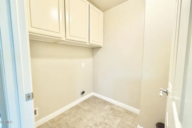 a view of bathroom with bathtub