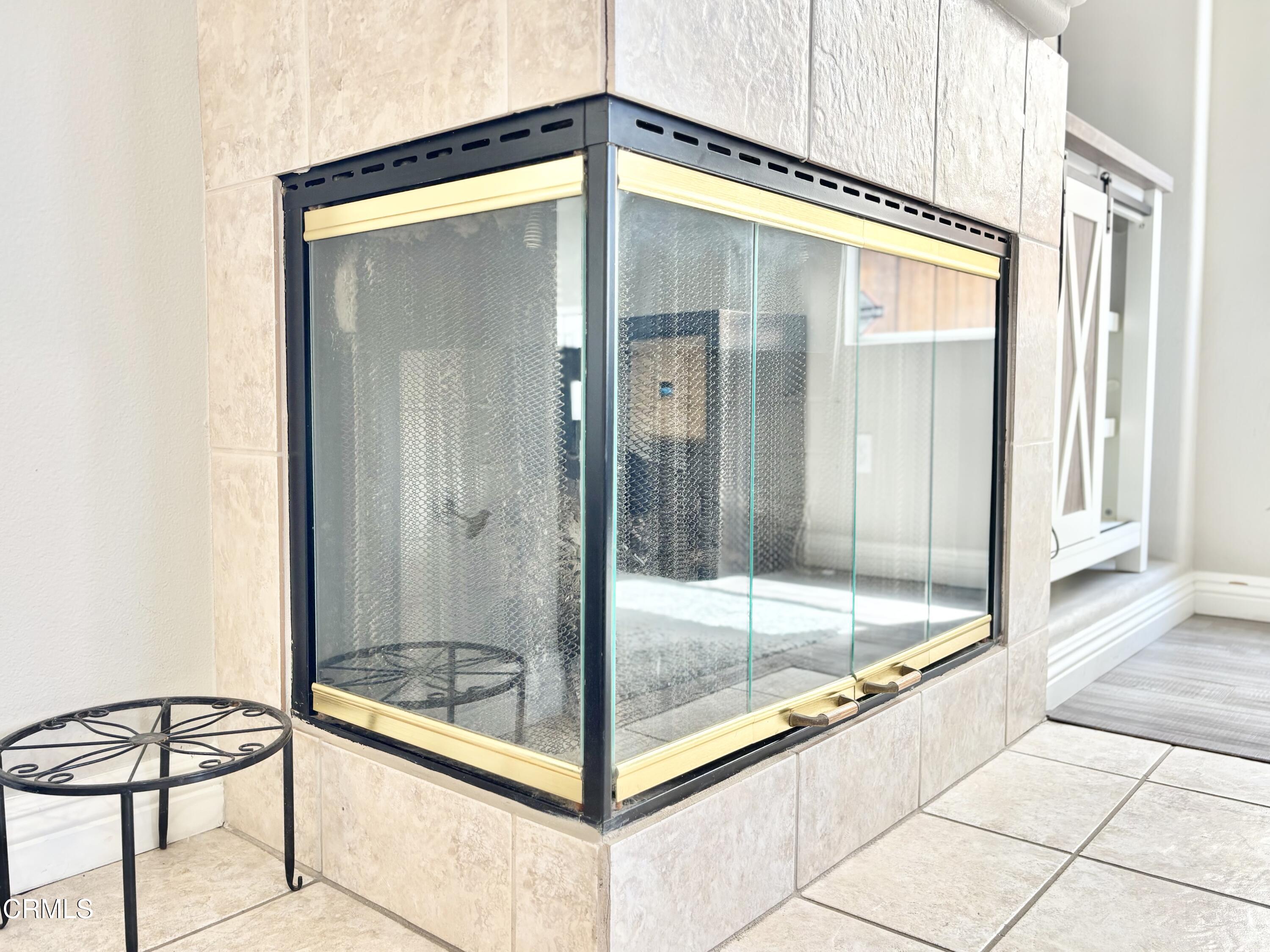 818 Navigator Way Oxnard, CA 93035 - Photo 19 of 29 a bathroom with a bathtub and a shower