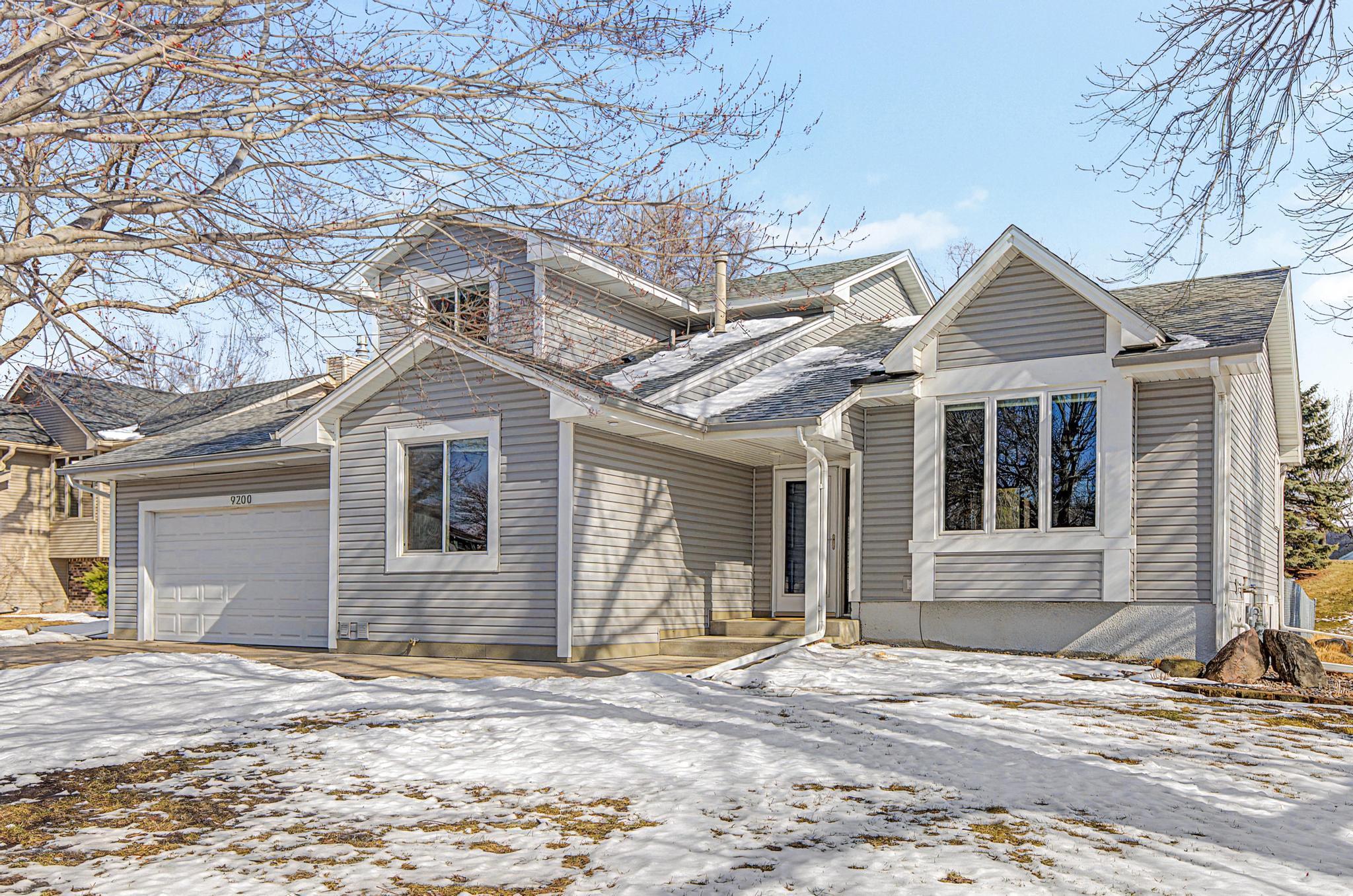 9200 Lakeside Trail Champlin, MN 55316 - Photo 37 of 41