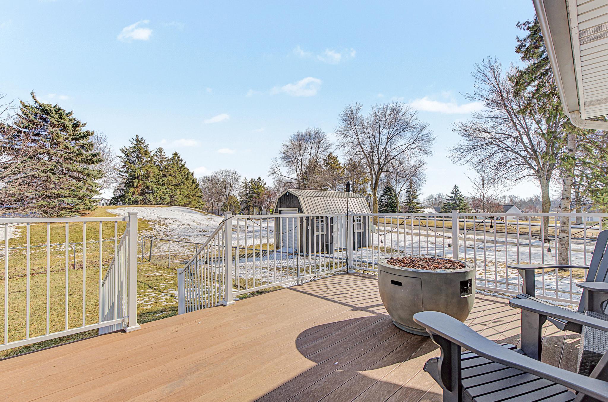 9200 Lakeside Trail Champlin, MN 55316 - Photo 5 of 41
