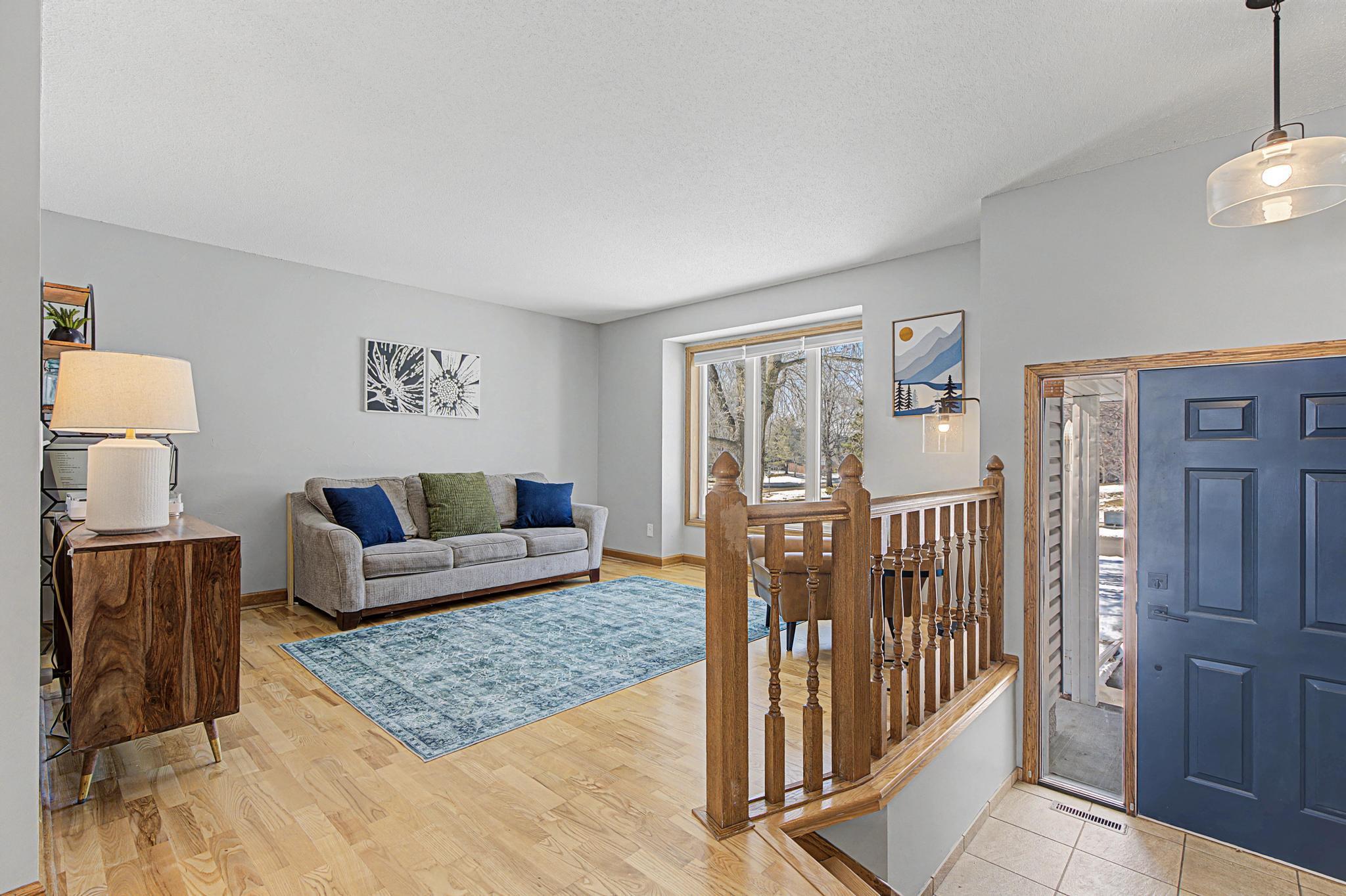 9200 Lakeside Trail Champlin, MN 55316 - Photo 7 of 41
