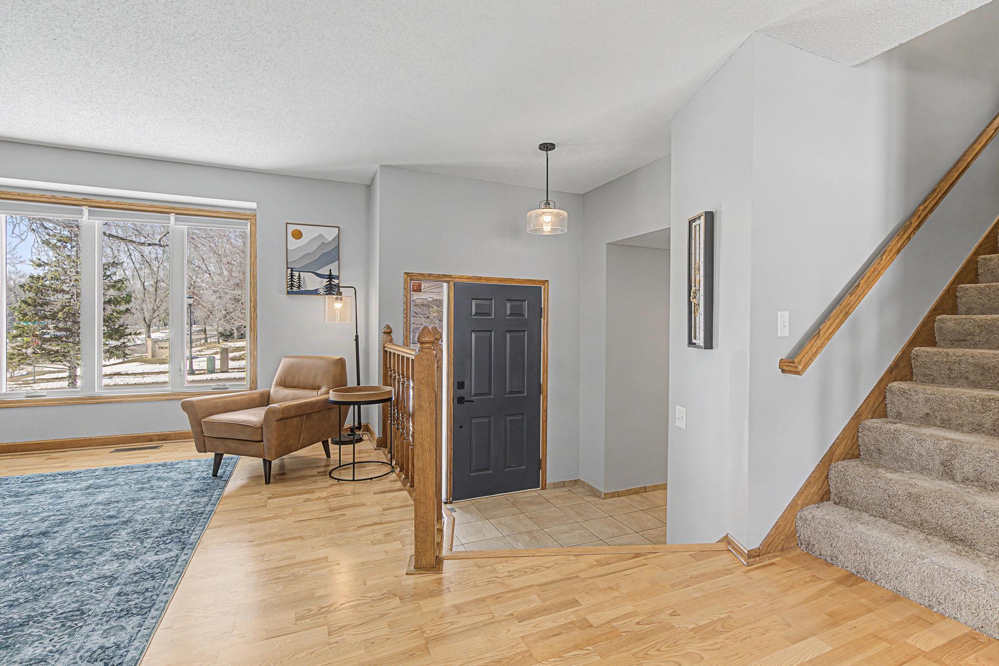 9200 Lakeside Trail Champlin, MN 55316 - Photo 9 of 41