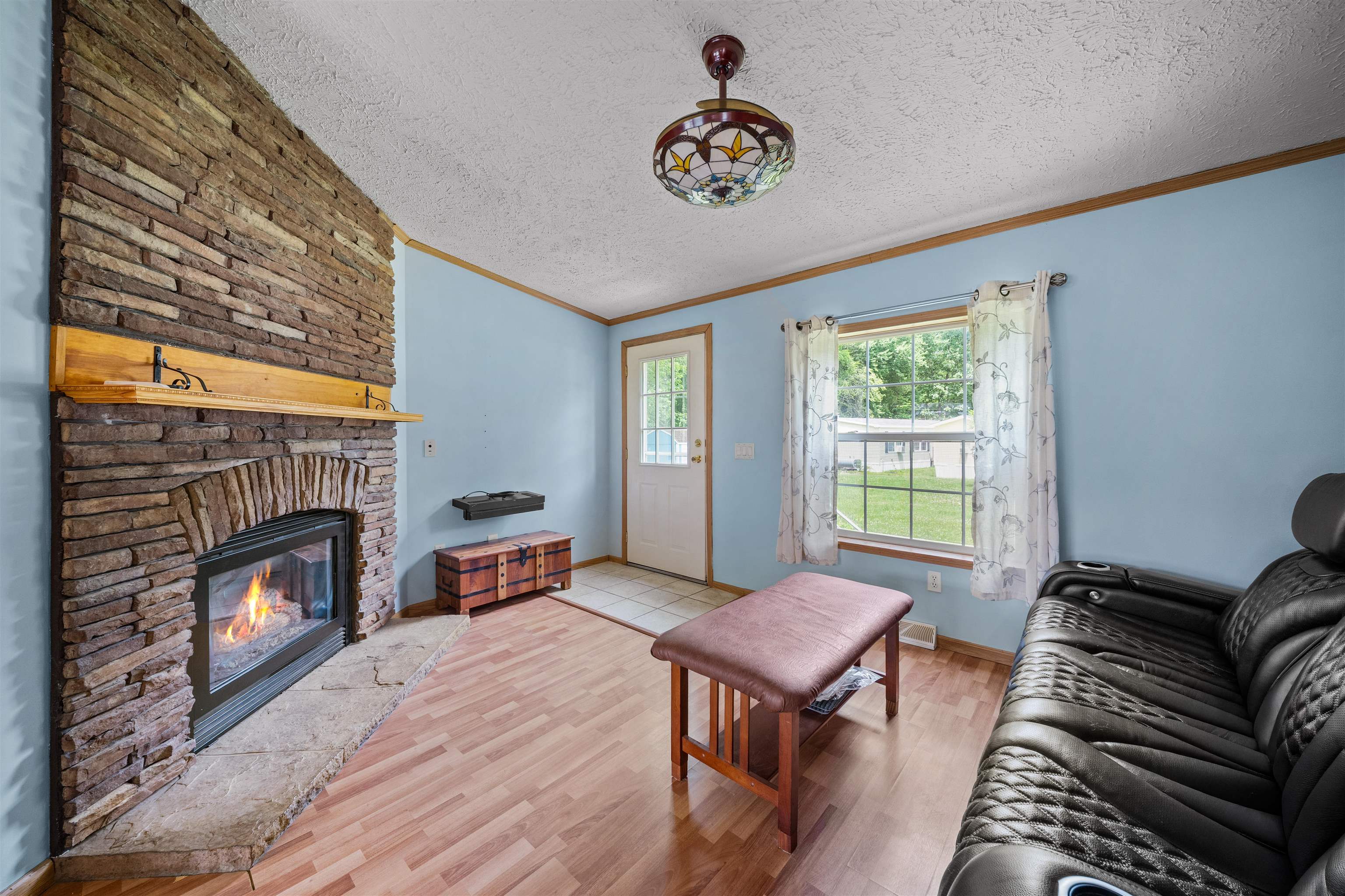 417 Middle Road, Unit A Dover, NH 03820 - Photo 4 of 42