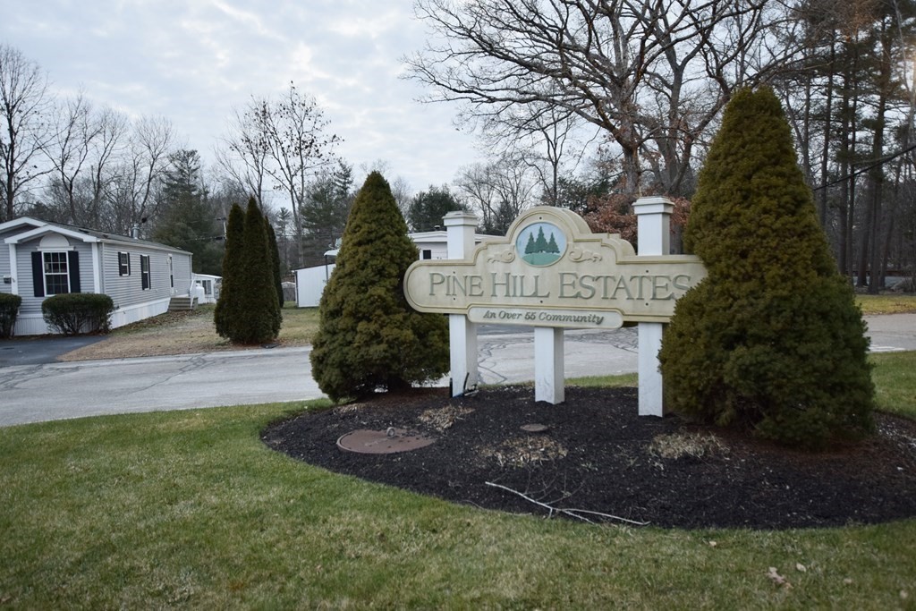 12 Short Street Raynham, MA 02767 - Photo 2 of 32 Gallery Image 2