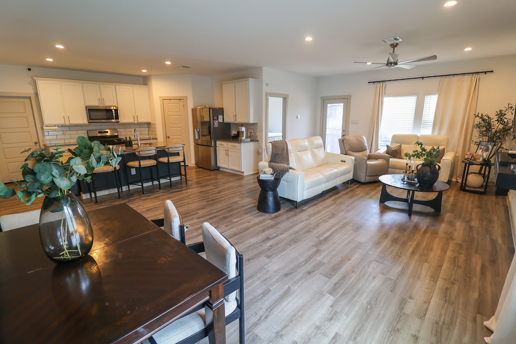 7727 Sleek Flock Lane Rosharon, TX 77583 - Photo 50 of 50 Tons of space! Open floor plan! Perfect for hosting!