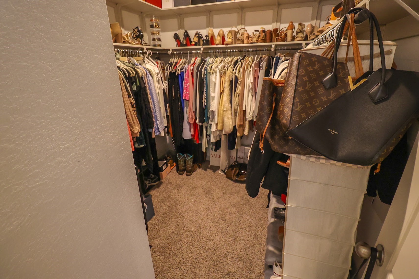 7727 Sleek Flock Lane Rosharon, TX 77583 - Photo 20 of 50 Her closet.