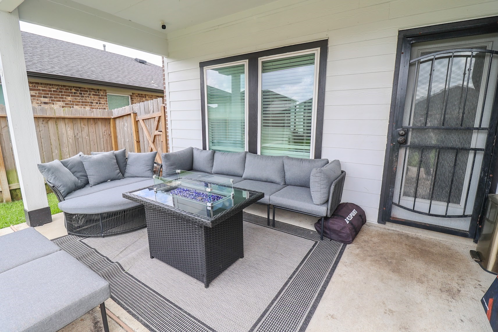 7727 Sleek Flock Lane Rosharon, TX 77583 - Photo 43 of 50