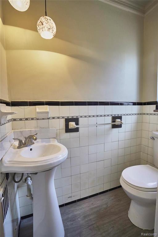 1430 Devonshire Road Grosse Pointe Park, MI 48230 - Photo 30 of 85