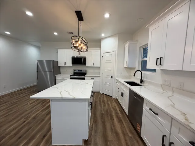 $387,000 | 106 Runnels Street, Willis, TX 77378