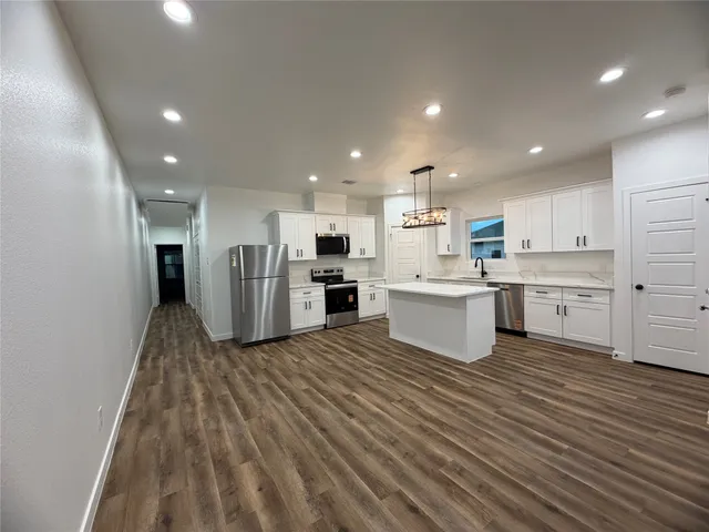 $387,000 | 106 Runnels Street, Willis, TX 77378