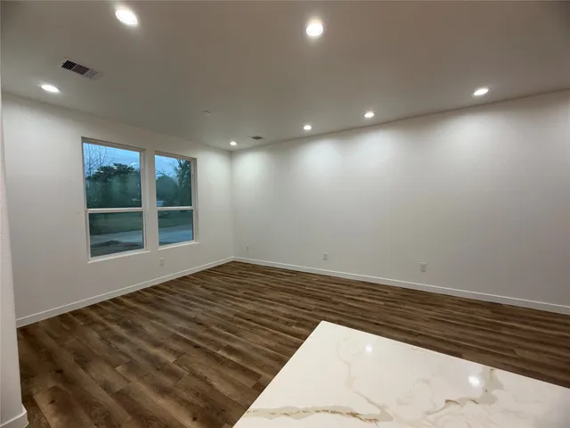 $387,000 | 106 Runnels Street, Willis, TX 77378