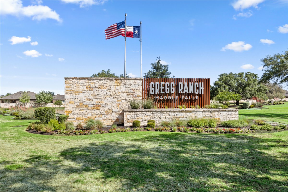 209 Firethorn Road Marble Falls, TX 78654 - Photo 18 of 29 Community Entrance