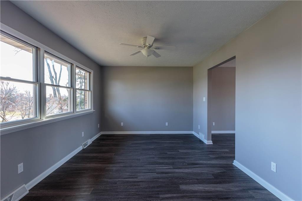 327 Ridge Avenue Monessen, PA 15062 - Photo 7 of 19 Gallery Image 7