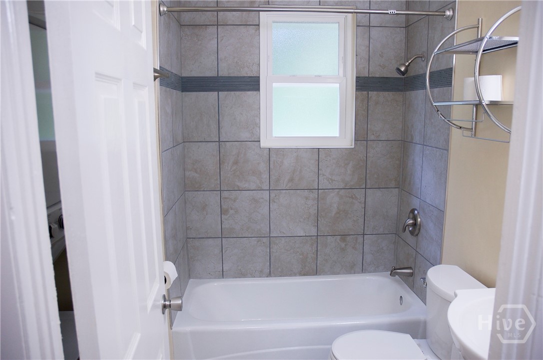 559 Pulaski Street Athens, GA 30601 - Photo 7 of 19