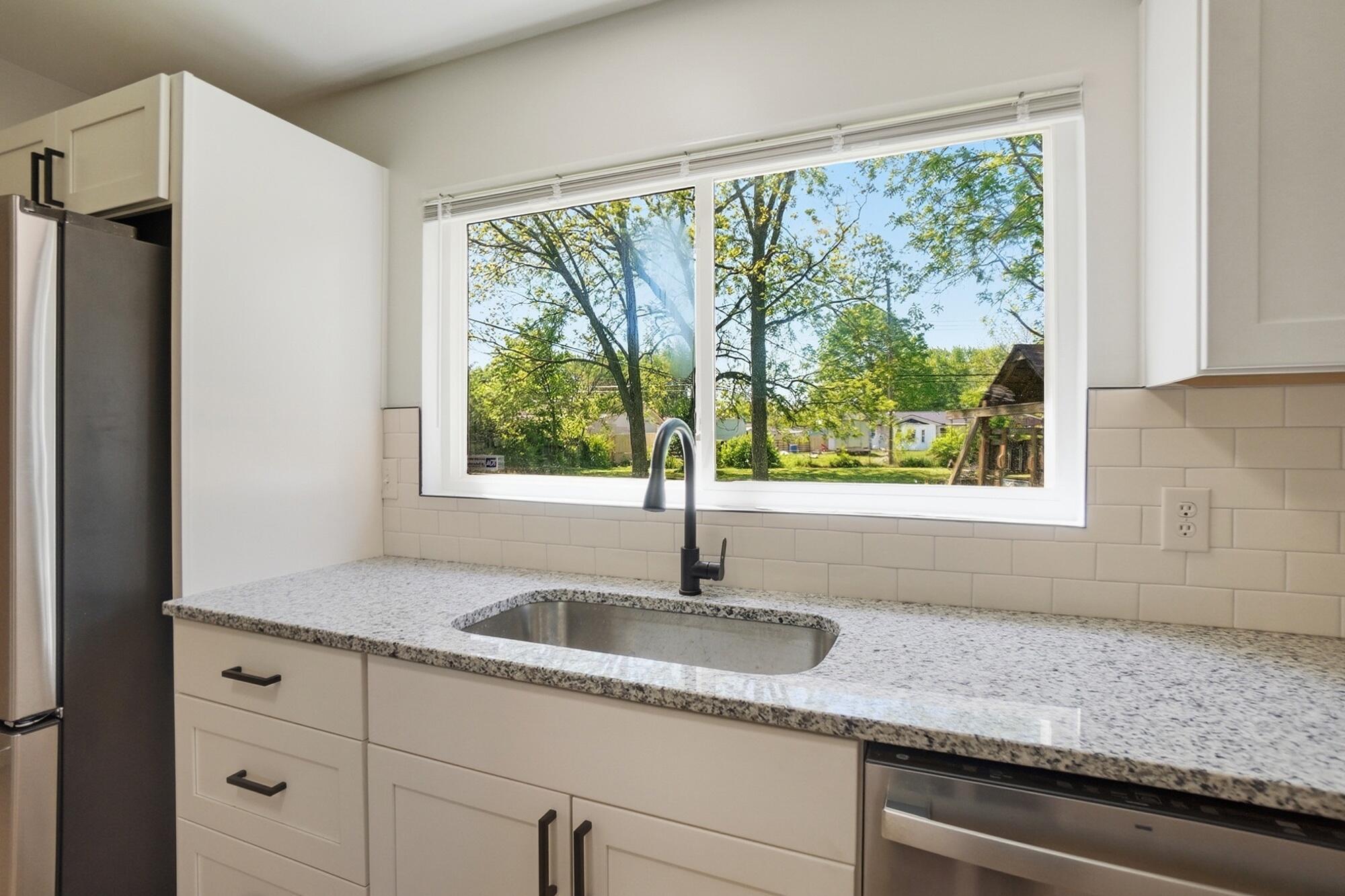 691 Basswood Road Columbus, OH 43207 - Photo 13 of 32 013