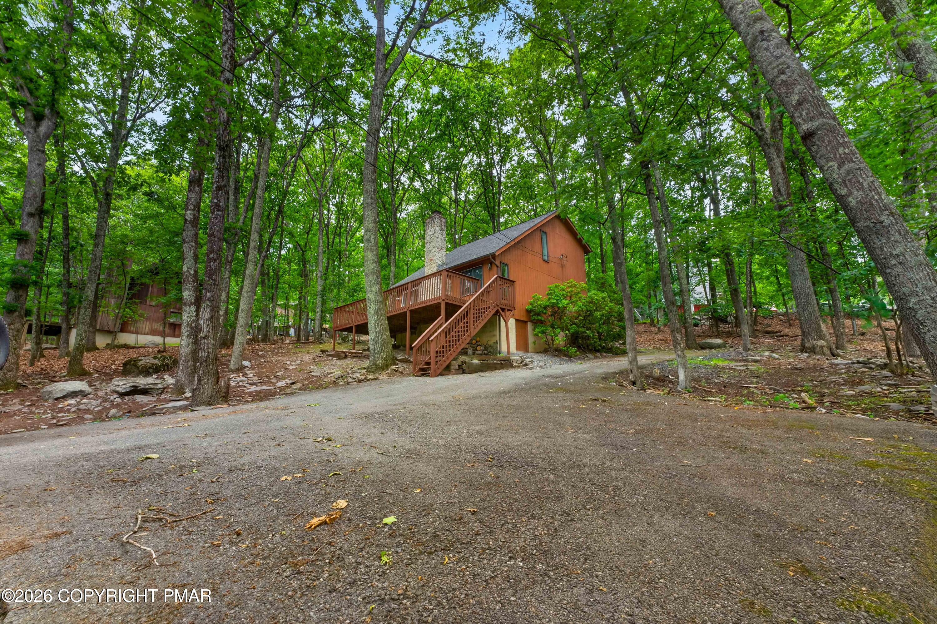 192 Bellingham Drive Bushkill, PA 18324 - Photo 8 of 56 192 Bellingham Drive, Lehman Township, P